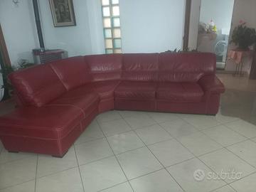 Divano ad angolo vera pelle come nuovo