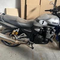 XJR 1300 PEZZI DI RICAMBIO