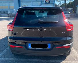 Volvo XC40 T2 Momentum core 1.5 aut