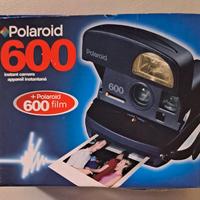 POLAROID 600
