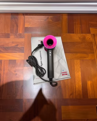 Dyson supersonicleafless hair dryer