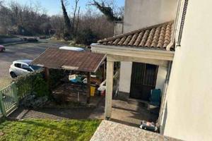 Immobile in asta di 162 m² con 4 locali a Caronno 