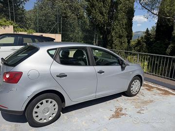 Seat ibiza  pochi km