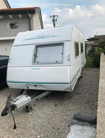 Caravan Knaus Eifelland 6 posti