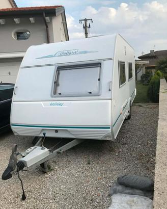 Caravan Knaus Eifelland 6 posti