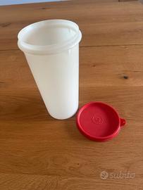 Tupperware contenitore h cm 22 diametro cm 11.