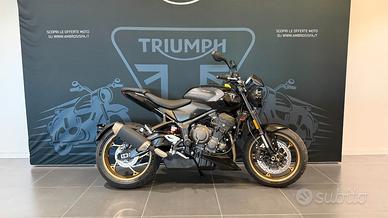 Trident  800