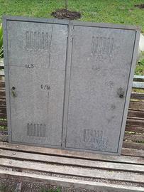 2  Sportelli contatori luce, gas,acqua 