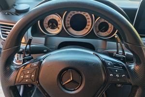 volante Mercedes 