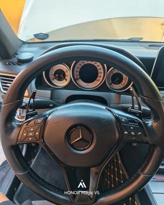 volante Mercedes 