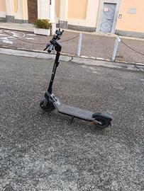 monopattino segway ninebot 
