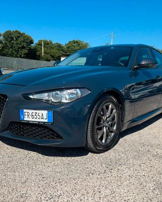 Alfa Romeo Giulia 2.2 Turbodiesel 150 CV - 2018