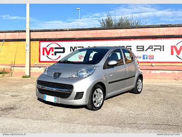 PEUGEOT 107 SWEET YEARS AUTOMATICA 1.0 68CV 5P.