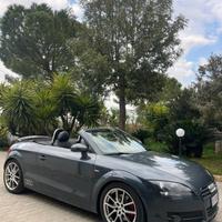 Audi TT roadster