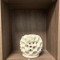 Lampada in tufo leccese