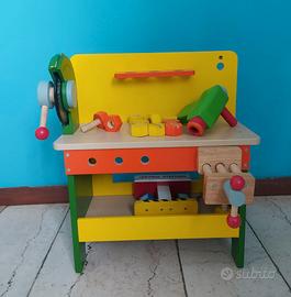Banco del falegname in legno