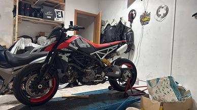 ducati hypermotard  leggi