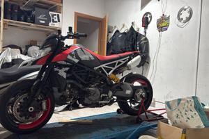 ducati hypermotard  leggi