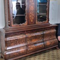 Mobile antico del 900