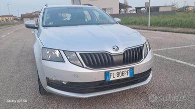 Octavia III 2017 Wagon Wagon 1.6 tdi Executive 115
