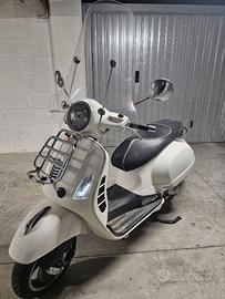 Vespa GT 300