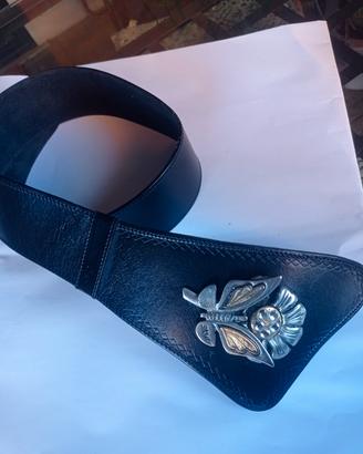 Cintura vintage Basile vera pelle nera taglia M/L.