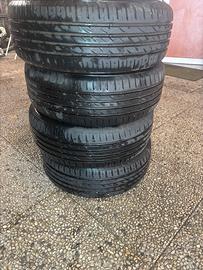 Gomme nexen 185/55 r15