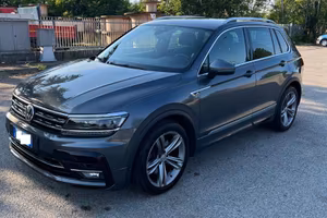 VW Tiguan 2.0 TDI 190 CV 4Motion DSG R-Line