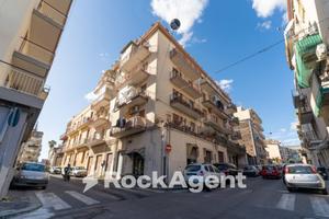 APPARTAMENTO 2 VANI - VIA DONIZZETTI (PICANELLO)