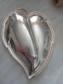 Vassoio in silver  forma di foglia