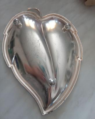 Vassoio in silver  forma di foglia