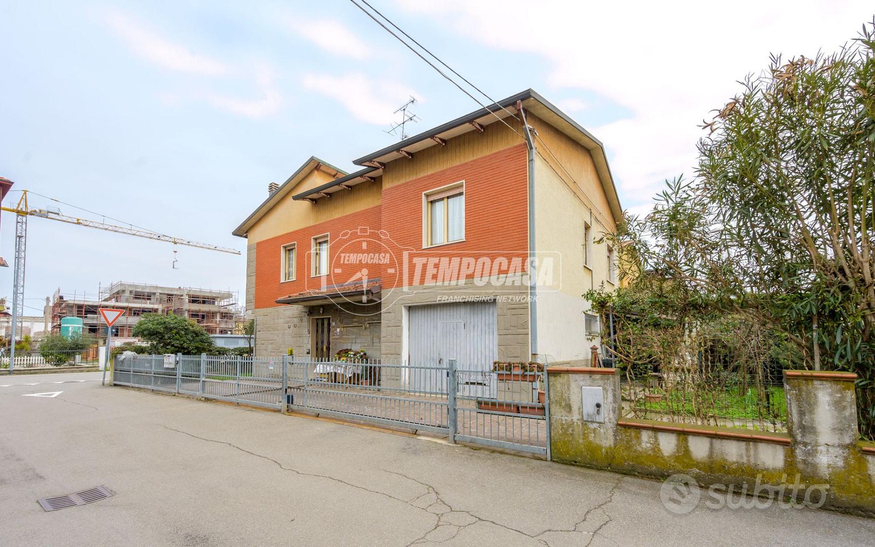 House in San Cesario sul Panaro, Modena - Vista 2