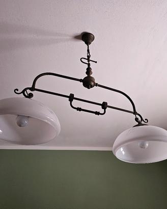 Lampadario stile vintage