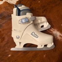 Pattini ghiaccio bambina