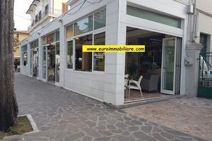 Nota attività di bar e caffetteria in centro