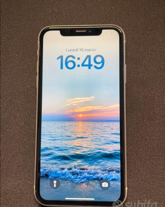 iPhone XR 64GB