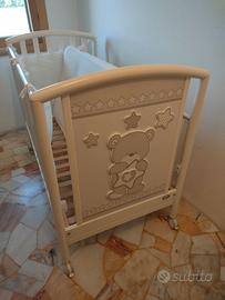 Lettino e cassettiera