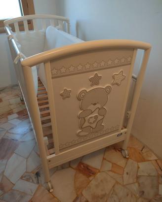 Lettino e cassettiera