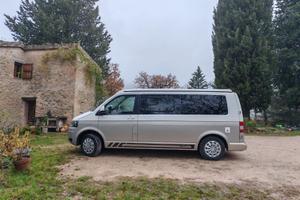 VOLKSWAGEN TRANSPORTER KOMBI PASSO LUNGO - CAMPER
