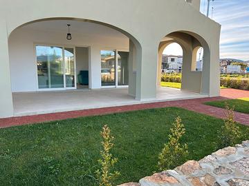 Elegante trilocale nuovo a 500 mt dal mare