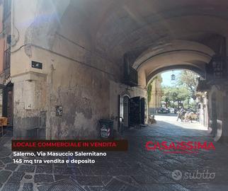 Posizione ad alta visibilità commerciale