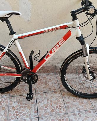 MTB CUBE ACID 