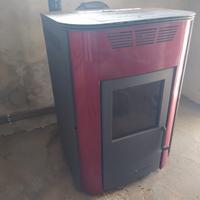 Idro stufa a pellet  Ecoforest