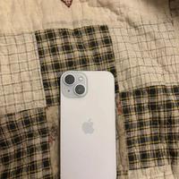 iPhone 15 92% 128 GB