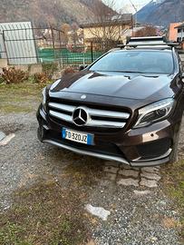 Mercedes GLA 200d 4MATIC