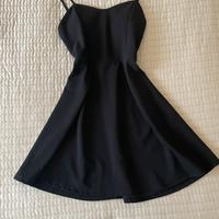 2 vestiti neri estivi