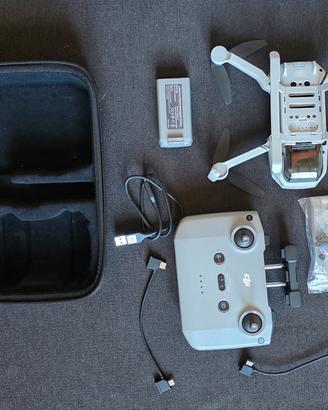 Drone DJI Mini 2 SE + Accessori