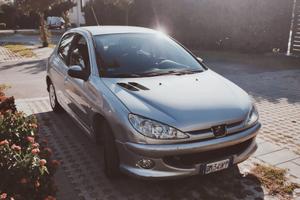 Peugeot 206 Enfant Terrible 1.4 HDi – Unico propri
