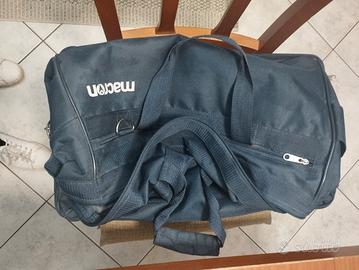 borsone calcio compreso di abbigliamento 