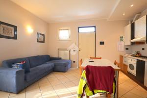 2 LOCALI A MONTIRONE